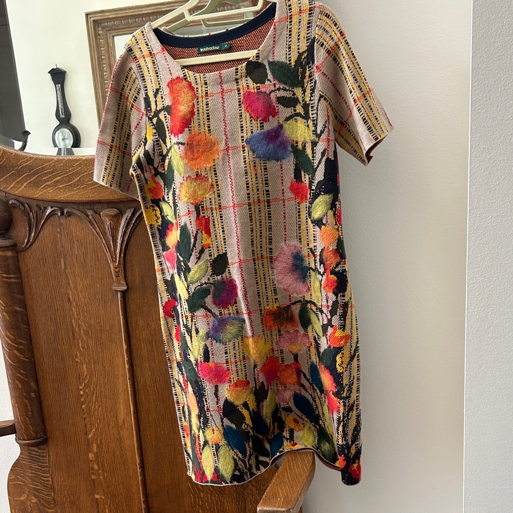 Anthropologie Troubadour short sleeve dress. Size medium. Length 36” width 18”